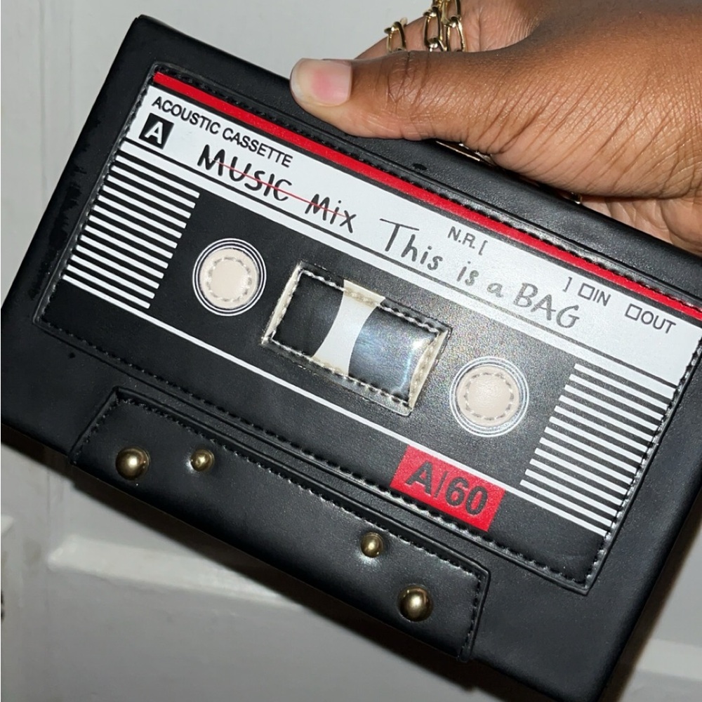 Black Cassette Tape Purse